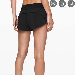 Lululemon Speed Up Shorts- Size 6